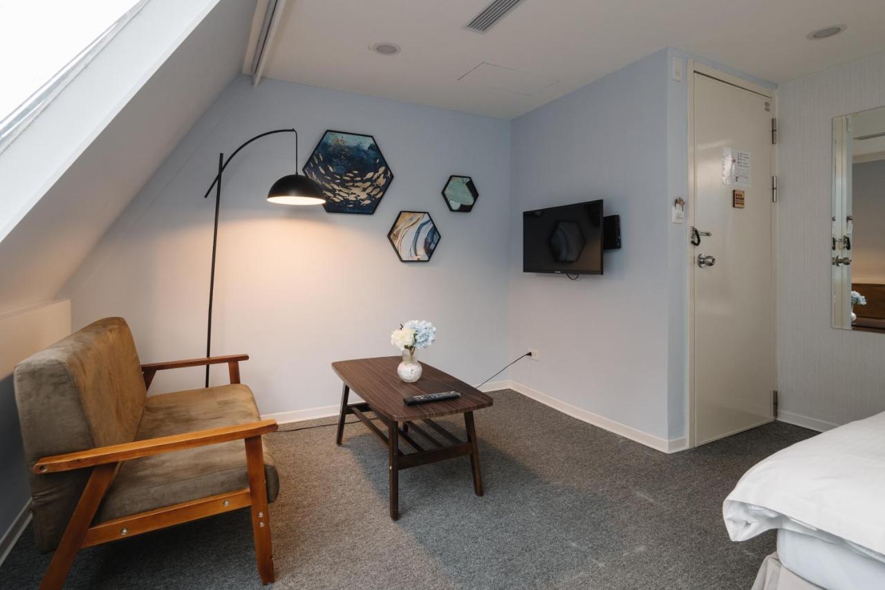 Hotel Attic Taipei Exterior photo