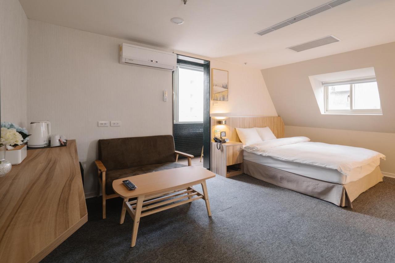 Hotel Attic Taipei Exterior photo