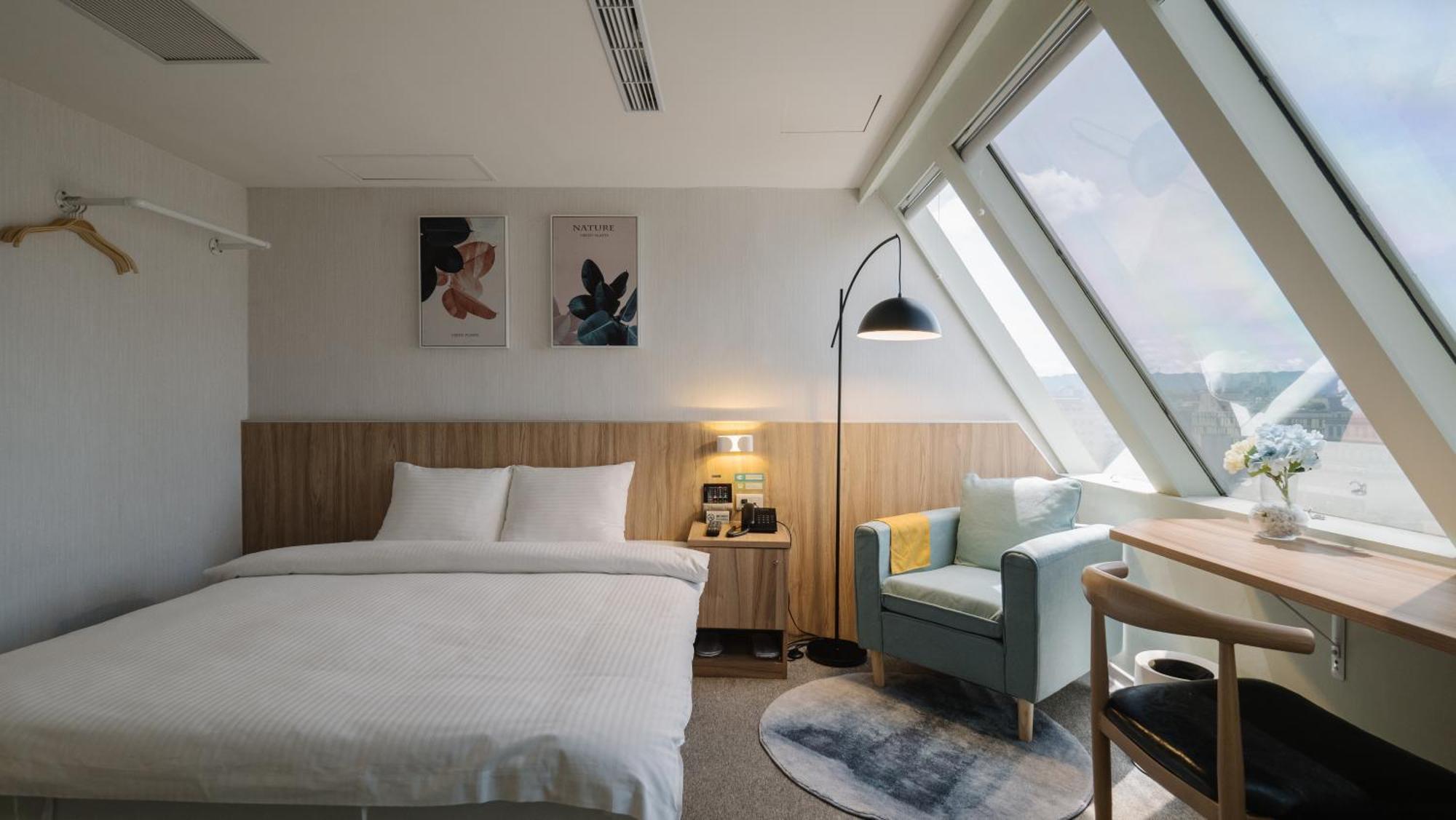Hotel Attic Taipei Exterior photo