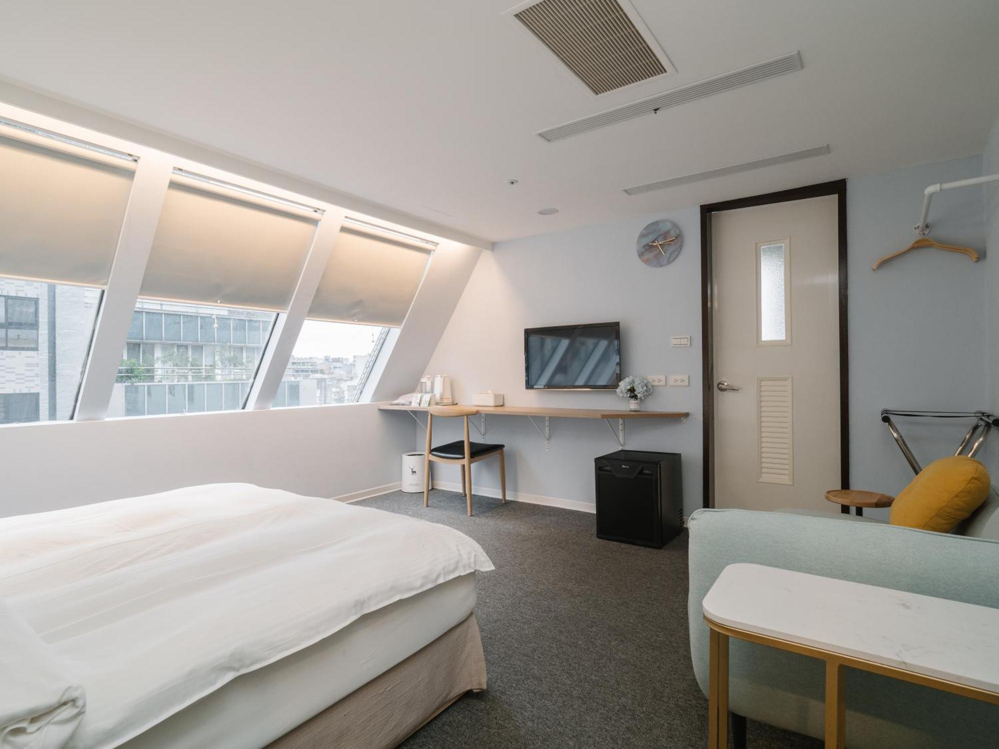 Hotel Attic Taipei Exterior photo